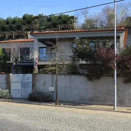 Sweet & אכסניה